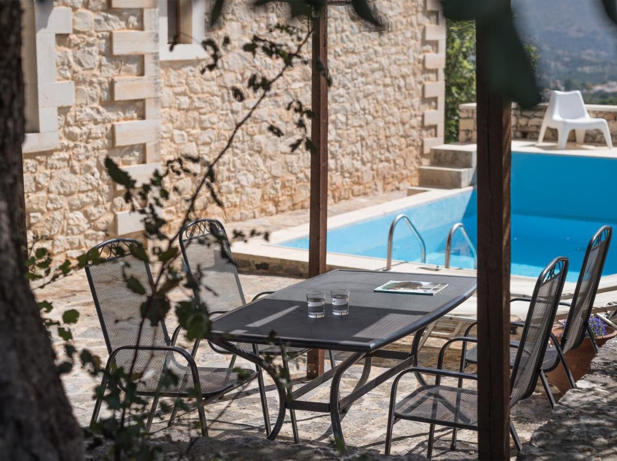Koules Estate, With Private Pools & Bbq - Embracing Nature, By Thinkvilla Argouli Kültér fotó