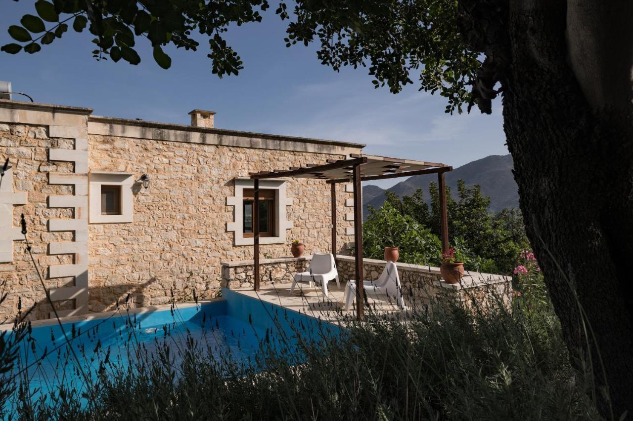 Koules Estate, With Private Pools & Bbq - Embracing Nature, By Thinkvilla Argouli Kültér fotó