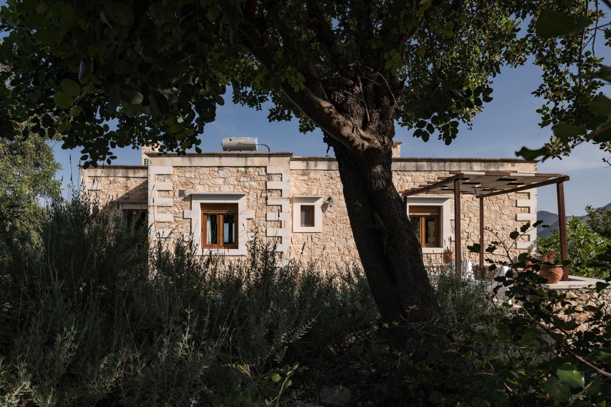 Koules Estate, With Private Pools & Bbq - Embracing Nature, By Thinkvilla Argouli Szoba fotó