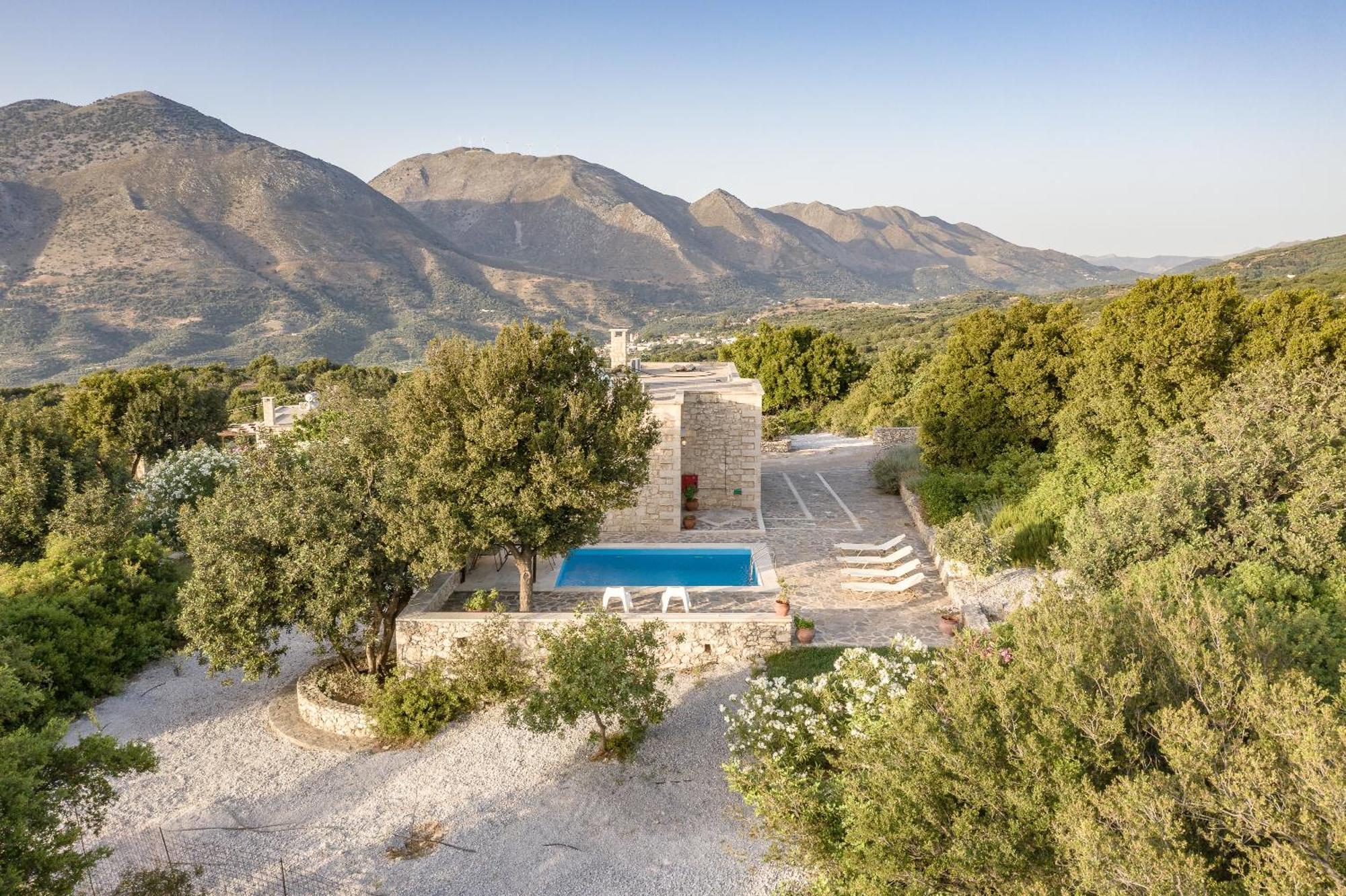 Koules Estate, With Private Pools & Bbq - Embracing Nature, By Thinkvilla Argouli Szoba fotó